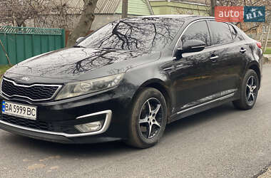 Седан Kia Optima 2013 в Новомиргороде