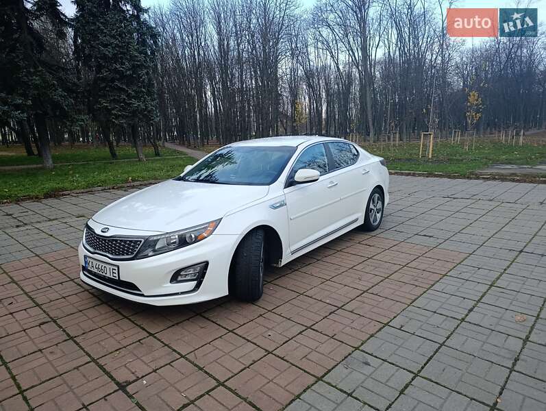Седан Kia Optima 2014 в Киеве