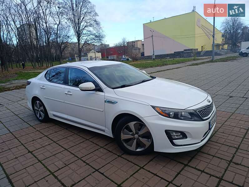 Седан Kia Optima 2014 в Киеве
