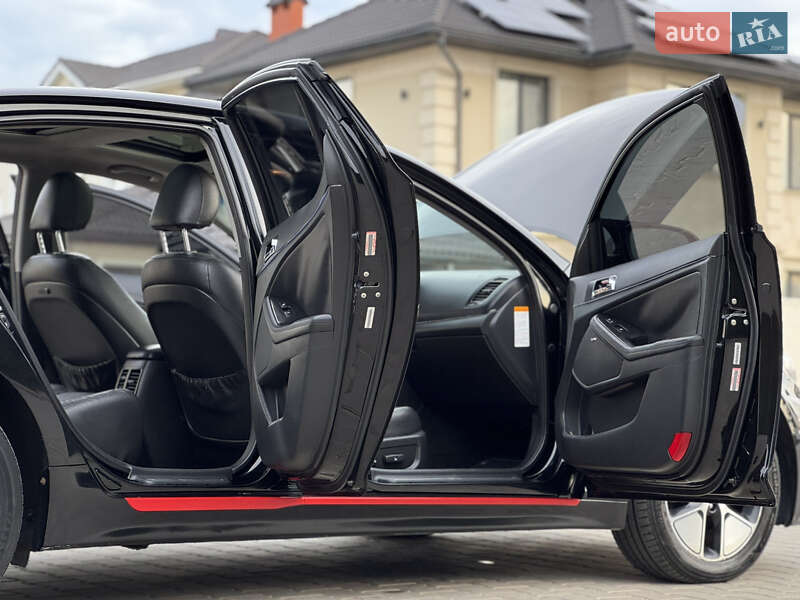 Седан Kia Optima 2013 в Одессе