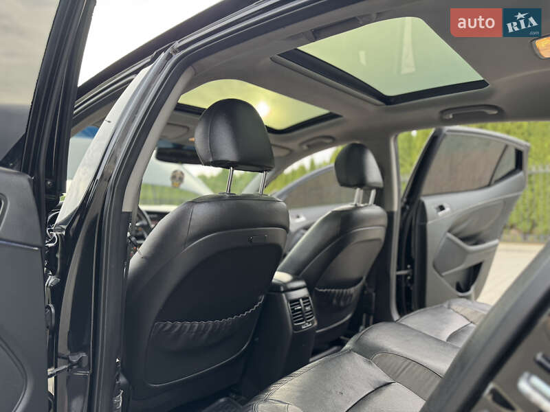 Седан Kia Optima 2013 в Одессе