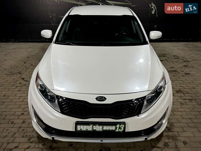 Седан Kia Optima 2013 в Одессе