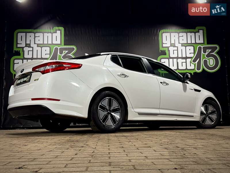 Седан Kia Optima 2013 в Одессе
