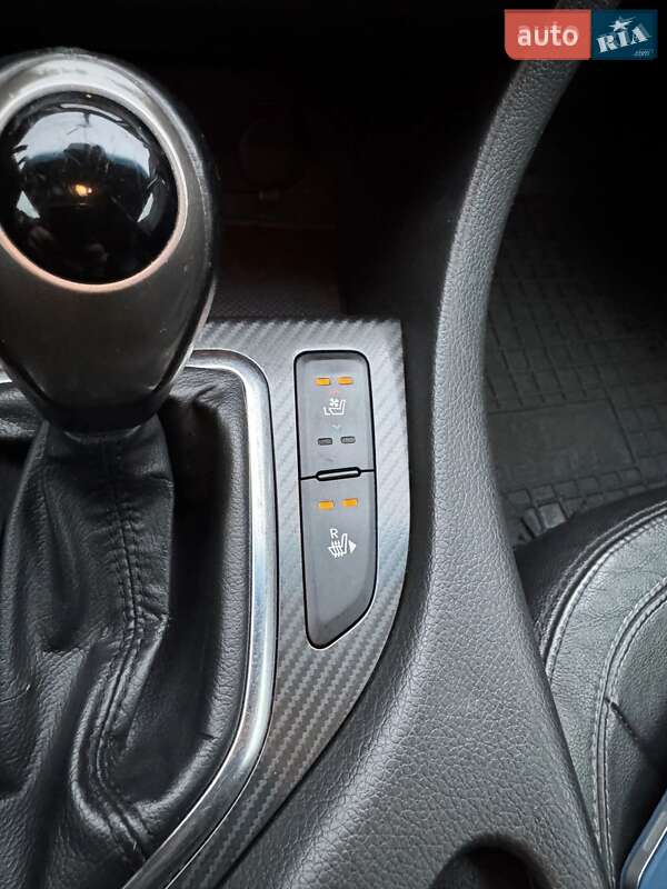 Седан Kia Optima 2012 в Києві