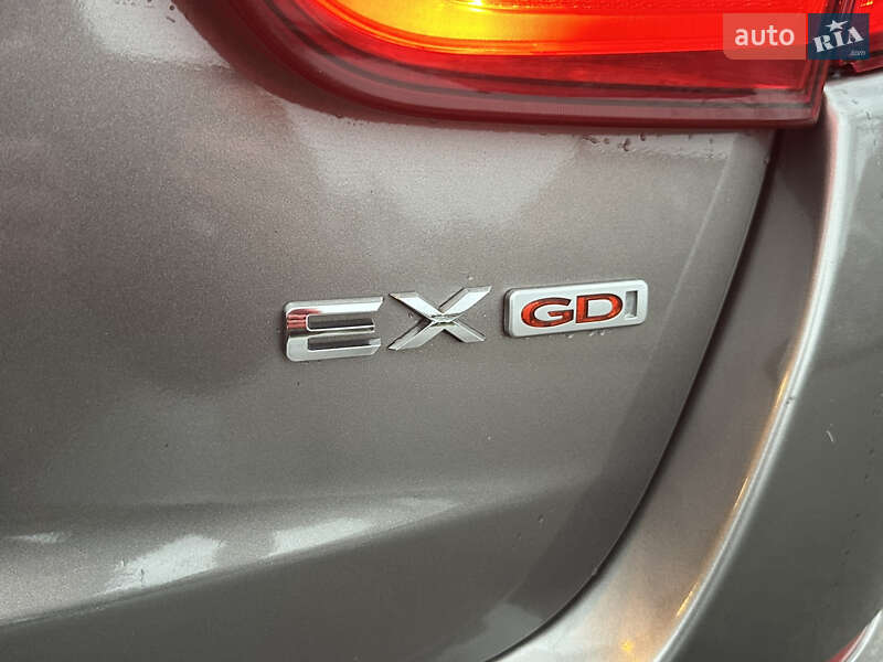 Седан Kia Optima 2014 в Киеве