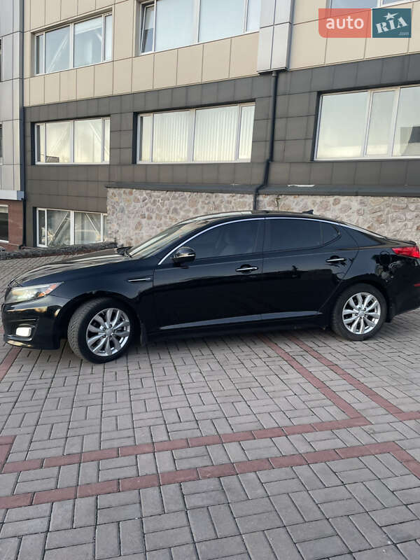 Седан Kia Optima 2014 в Кропивницком