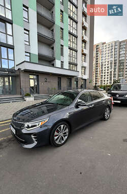 Седан Kia Optima 2017 в Киеве