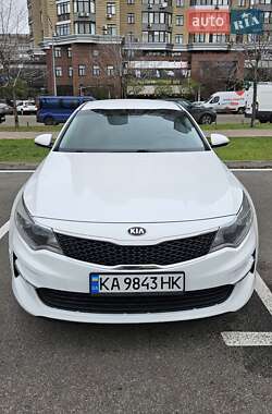 Седан Kia Optima 2017 в Києві