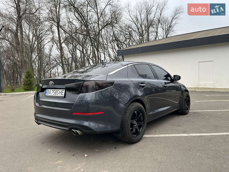 Седан Kia Optima 2014 в Александрие
