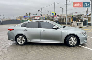 Седан Kia Optima 2016 в Киеве