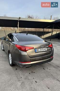 Седан Kia Optima 2012 в Кривому Розі
