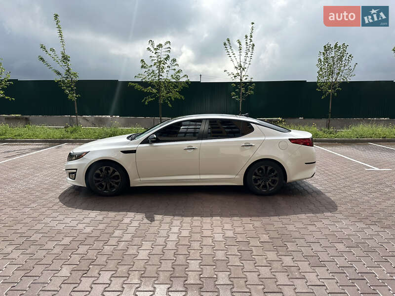 Седан Kia Optima 2013 в Киеве