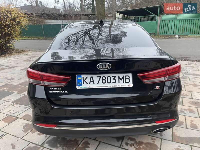 Седан Kia Optima 2018 в Києві