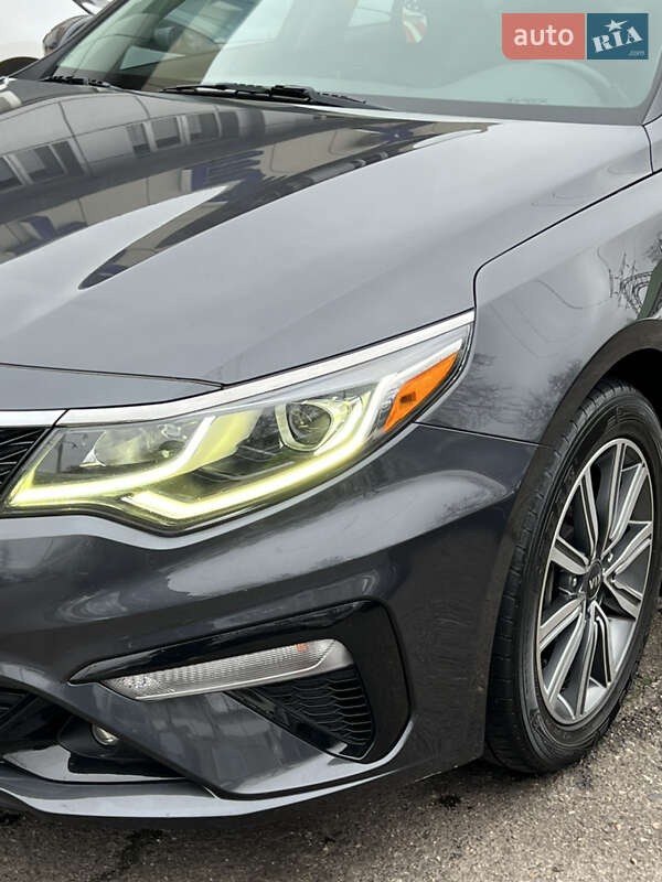 Седан Kia Optima 2018 в Одессе
