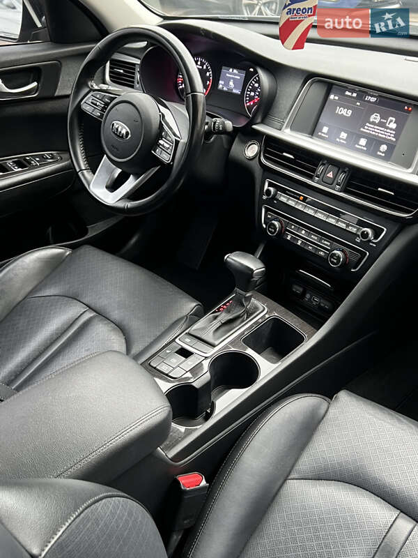 Седан Kia Optima 2018 в Одессе