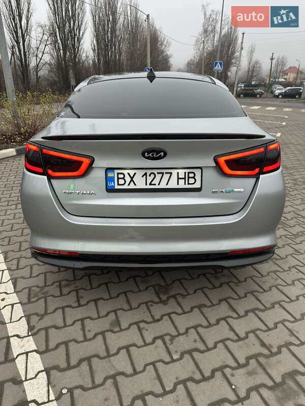 Седан Kia Optima 2014 в Хмельницькому