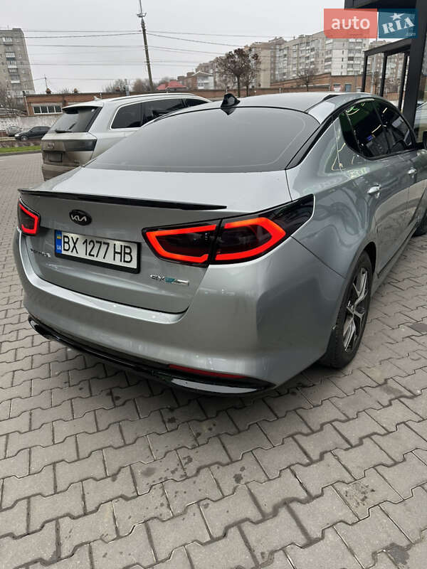 Седан Kia Optima 2014 в Хмельницькому