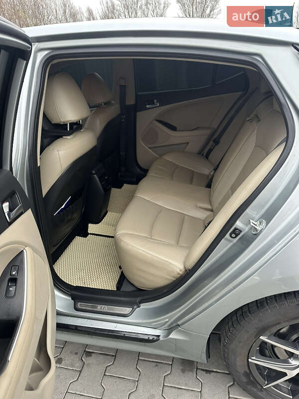 Седан Kia Optima 2014 в Хмельницькому