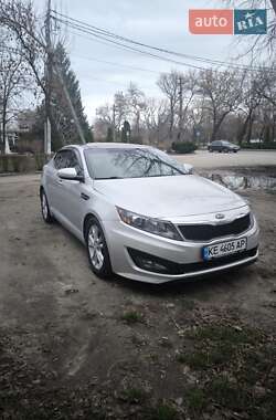 Седан Kia Optima 2013 в Павлограді