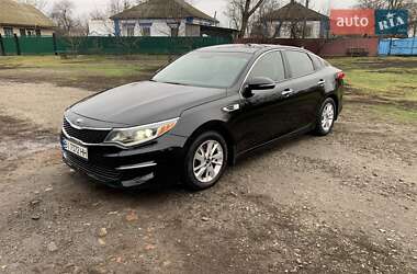 Седан Kia Optima 2017 в Гадяче