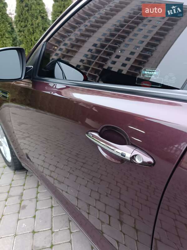 Седан Kia Optima 2012 в Одессе