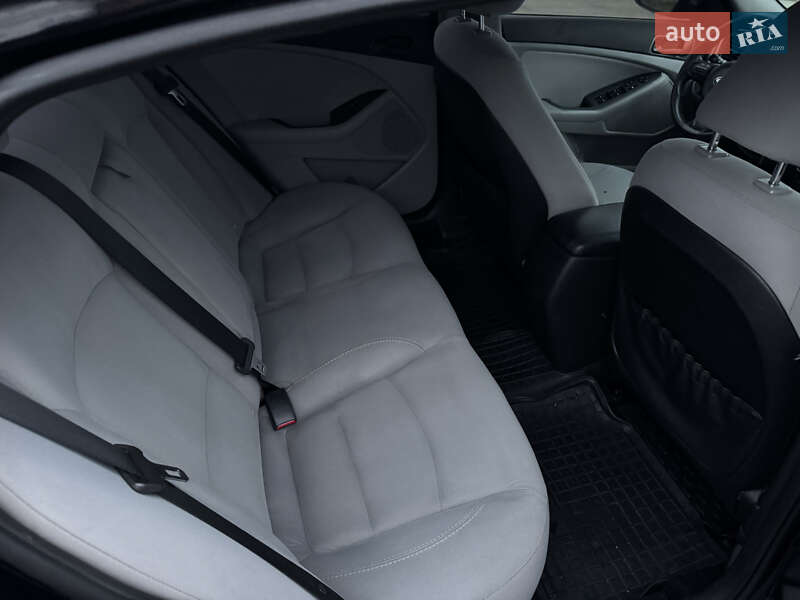 Седан Kia Optima 2014 в Киеве фото 29 Седан Kia Optima 2014 в Киеве