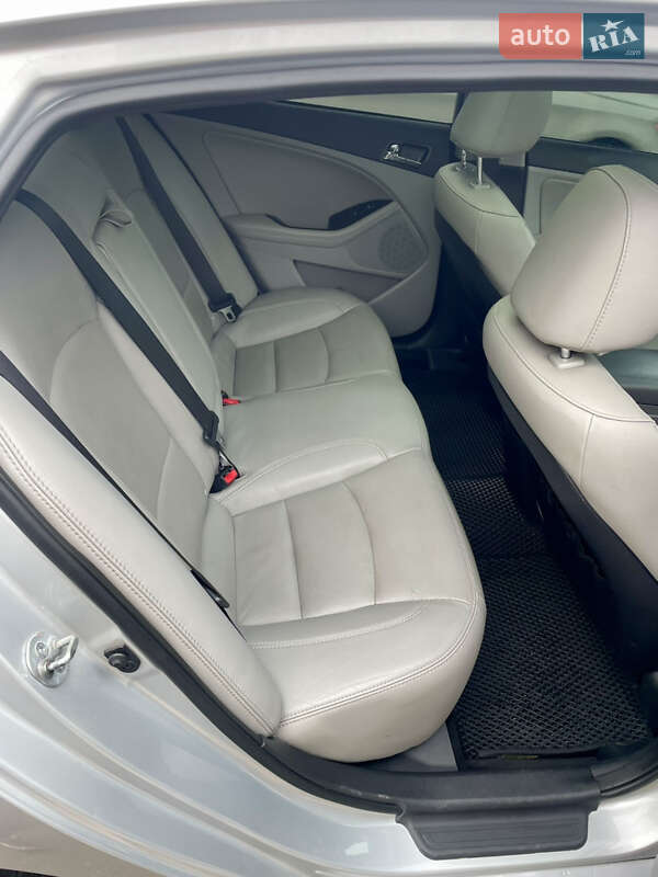 Седан Kia Optima 2013 в Киеве фото 11 Седан Kia Optima 2013 в Киеве
