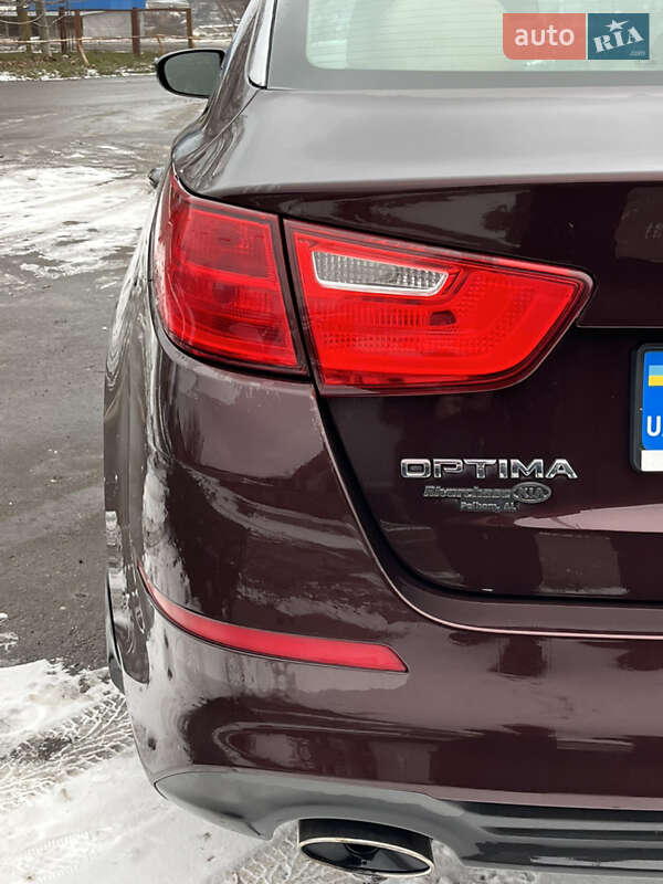 Седан Kia Optima 2013 в Тальному