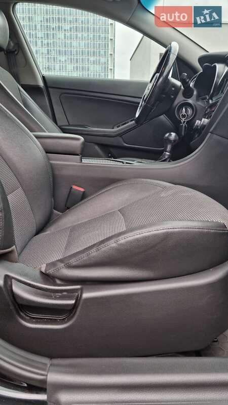 Седан Kia Optima 2014 в Виннице