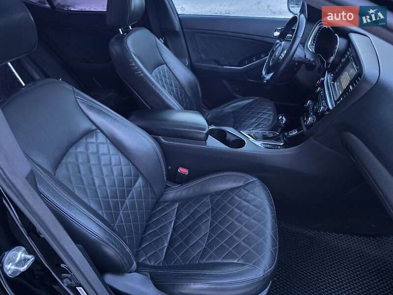 Седан Kia Optima 2014 в Тернополі