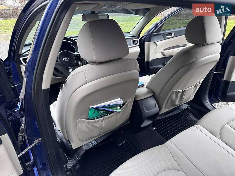Седан Kia Optima 2016 в Козельщине фото 53 Седан Kia Optima 2016 в Козельщине