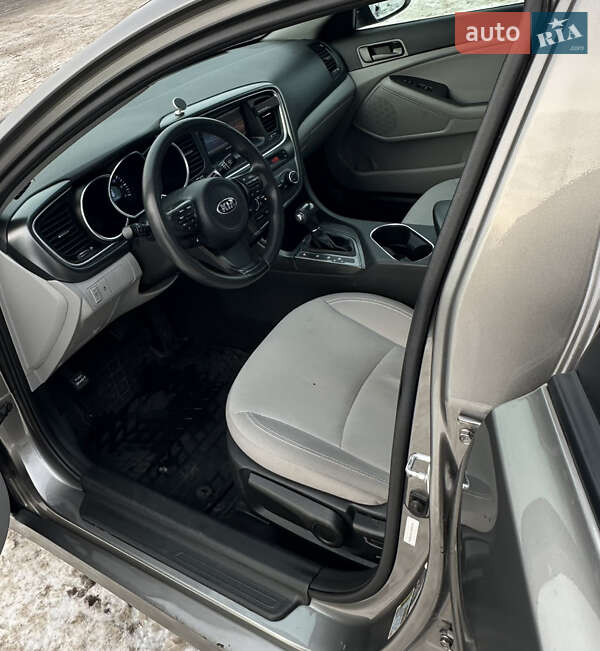 Седан Kia Optima 2015 в Житомирі