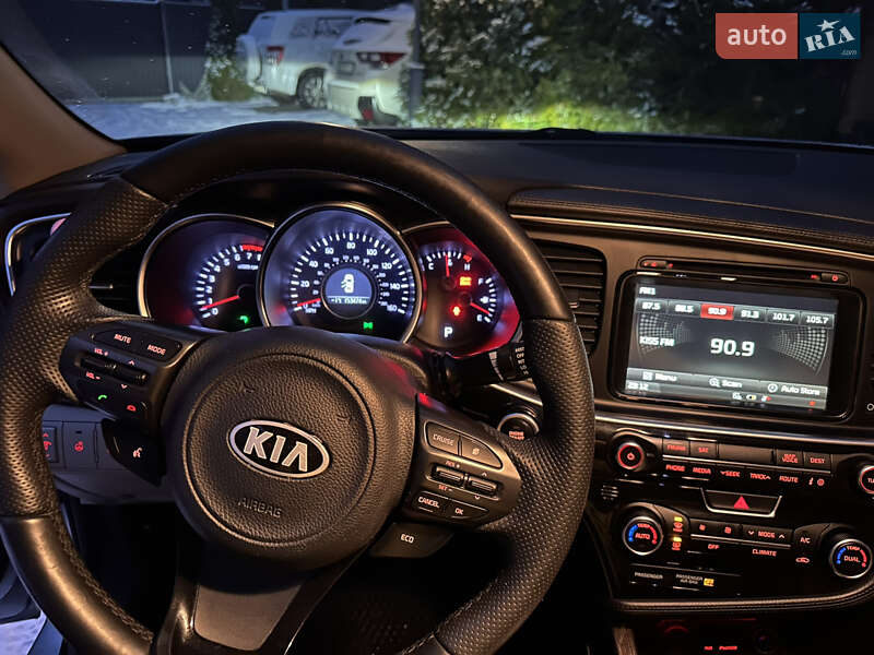 Седан Kia Optima 2014 в Виннице