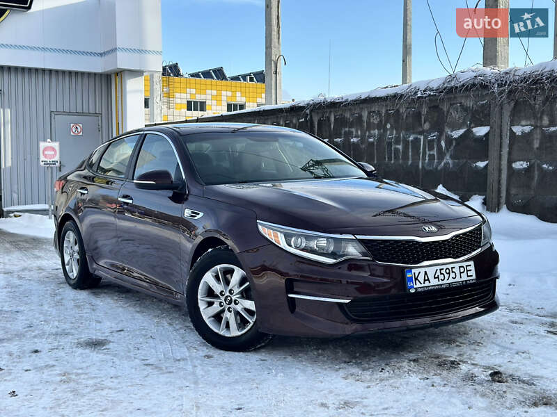 Седан Kia Optima 2016 в Киеве