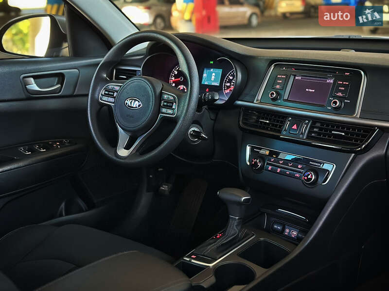Седан Kia Optima 2016 в Киеве фото 21 Седан Kia Optima 2016 в Киеве