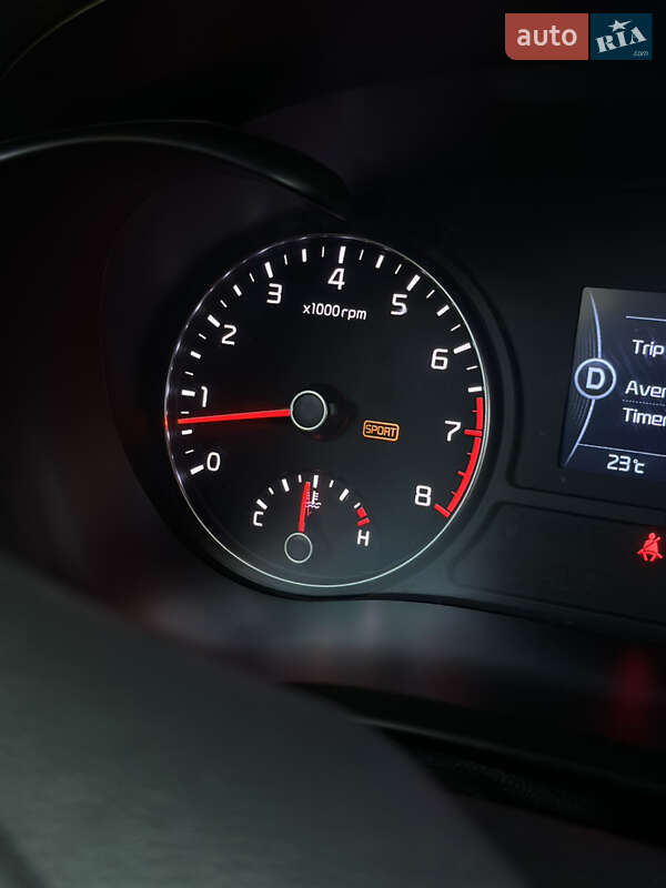 Седан Kia Optima 2016 в Киеве фото 40 Седан Kia Optima 2016 в Киеве