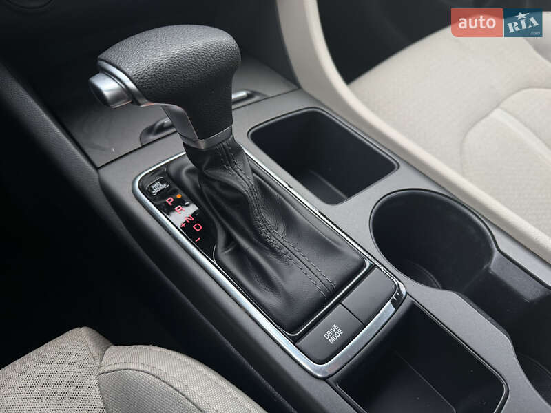 Седан Kia Optima 2018 в Николаеве