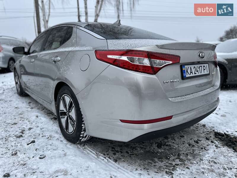 Седан Kia Optima 2013 в Смілі