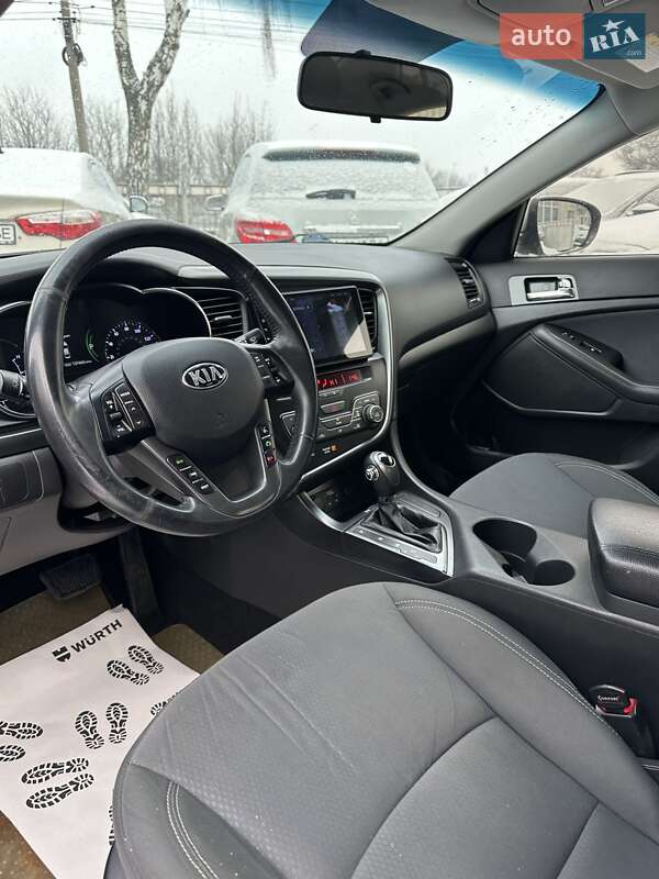 Седан Kia Optima 2013 в Смілі