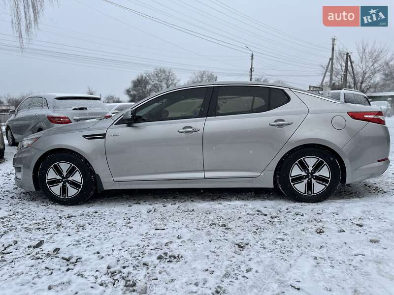 Седан Kia Optima 2013 в Смілі