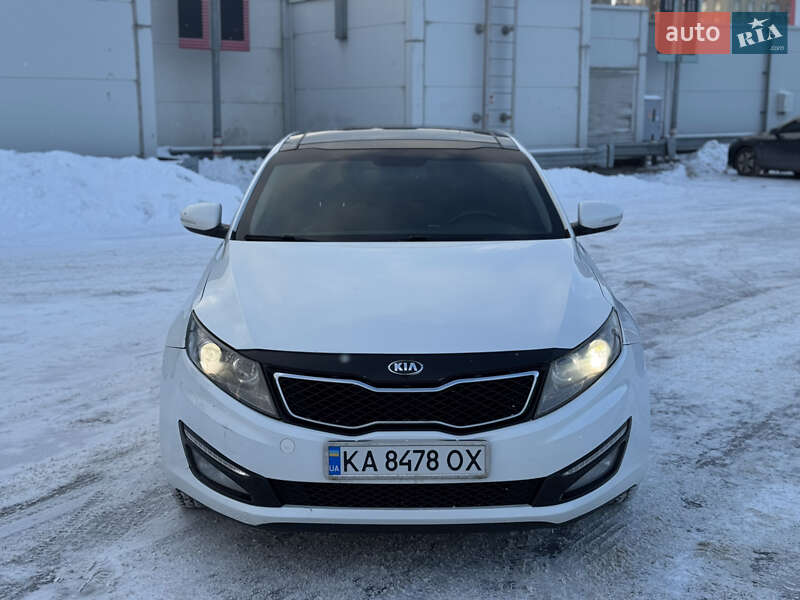 Седан Kia Optima 2011 в Киеве