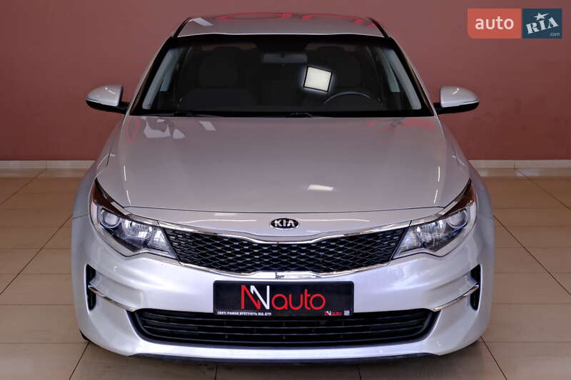 Седан Kia Optima 2016 в Одессе