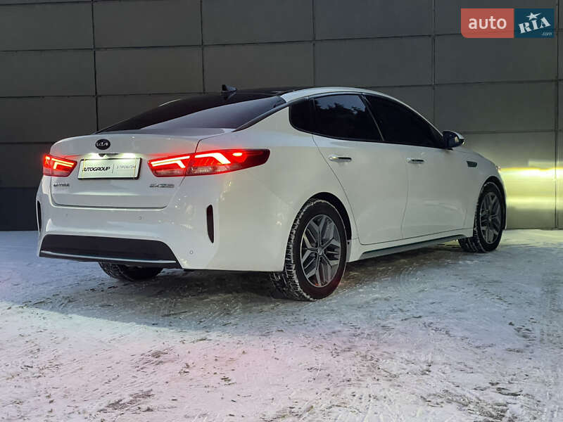 Седан Kia Optima 2019 в Одессе