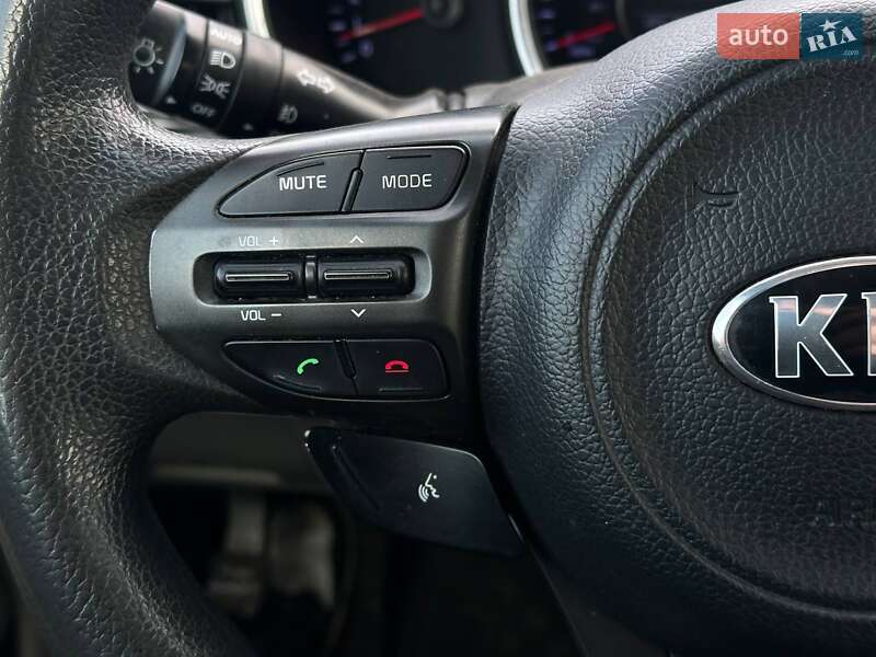 Седан Kia Optima 2014 в Одессе