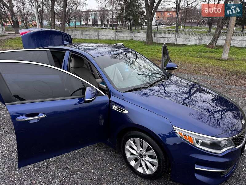 Седан Kia Optima 2016 в Козельщині