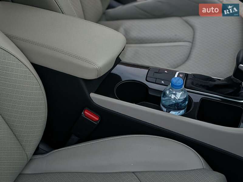 Седан Kia Optima 2017 в Костопілі