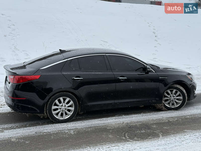 Седан Kia Optima 2014 в Киеве