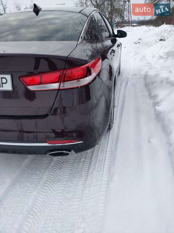 Седан Kia Optima 2018 в Житомирі