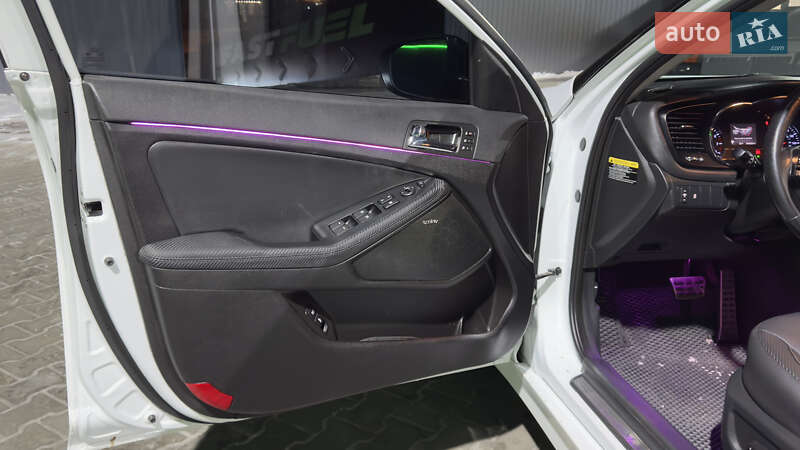 Седан Kia Optima 2011 в Одессе