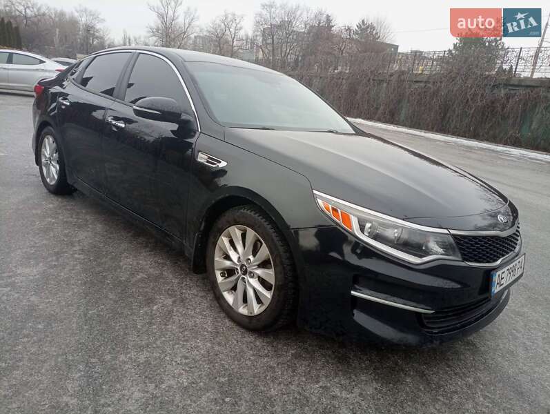 Седан Kia Optima 2018 в Дніпрі